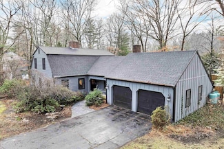 24 Canterbury Forest, Plaistow, NH 03865