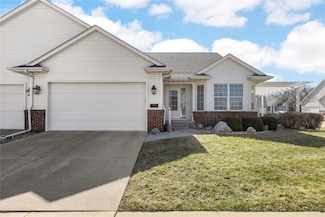 3900 Willowleaf St NE, Cedar Rapids, IA 52411