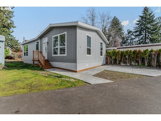 9700 SW Tualatin Rd Unit 15, Tualatin, OR 97062