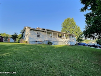 122 Loop Rd, Caryville, TN 37714
