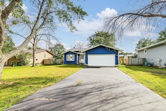 7409 74th Way N, Brooklyn Park, MN 55428