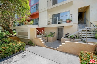 20 Ironsides St Unit 8, Marina Del Rey, CA 90292
