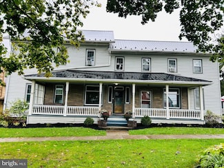 220 W Aaron Square, Aaronsburg, PA 16820