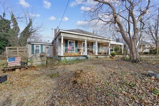121 Alexander St, Caledonia, MO 63631