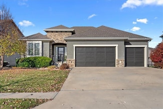 15826 W 165th Terrace, Olathe, KS 66062