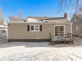 405 3rd St NW, Towner, ND 58788