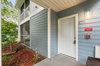 2592 Grassy Point Dr Unit 104, Lake Mary, FL 32746