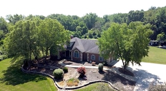 8855 E 93rd Ave, Crown Point, IN 46307