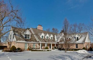 5480 Churchill Ln, Libertyville, IL 60048