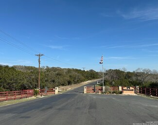 129 Stallion Estates Dr, Spring Branch, TX 78070