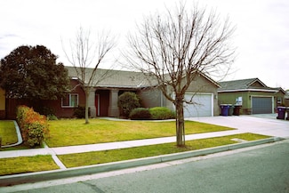1767 Arrowhead Ct, Tulare, CA 93274