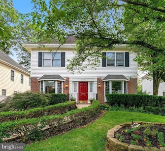 5720 5th St S, Arlington, VA 22204