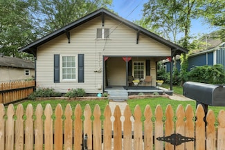 509 S 2nd St, Benton, AR 72015