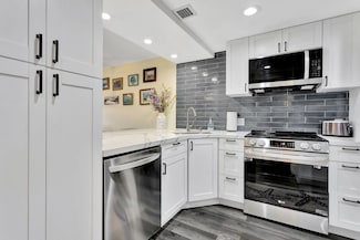 3231 Holiday Springs Blvd Unit 102, Margate, FL 33063