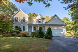 18 White Tail Cir, Charlestown, RI 02813