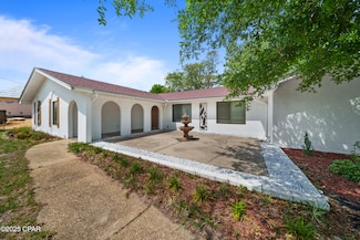 2194 Briawood Cir, Panama City, FL 32405