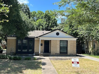 2602 Burlington Blvd, Dallas, TX 75211