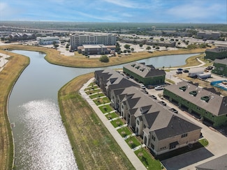 679 Watersedge Ct, Lewisville, TX 75067