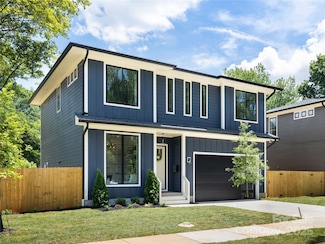 554 W Cama St, Charlotte, NC 28217