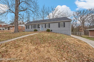 319 Belair Dr, Jefferson City, MO 65109