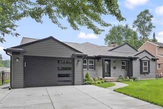 2409 N Vermont Ave, Royal Oak, MI 48073