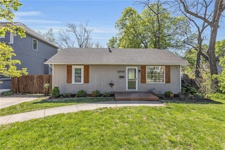 4916 Fontana St, Roeland Park, KS 66205