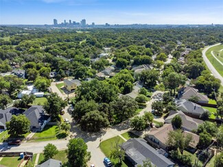 860 Edgefield Rd, Fort Worth, TX 76107