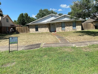 1829 Castle Dr, Garland, TX 75040