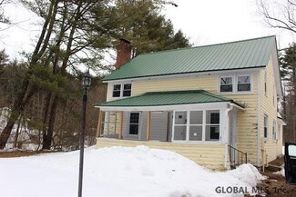 1004 County Highway 110, Broadalbin, NY 12025