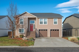 7905 N Ash Ln, Spokane, WA 99208