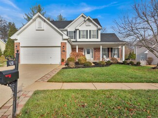430 Westglen Village Dr, Ballwin, MO 63021