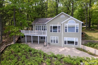 15021 S Star Lake Dr, Baldwin, MI 49304