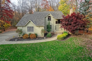 30965 Woodall Dr, Solon, OH 44139