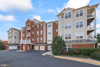 9710 Handerson Place Unit 204, Manassas Park, VA 20111