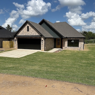 6409 Mill Run Rd, Athens, TX 75751
