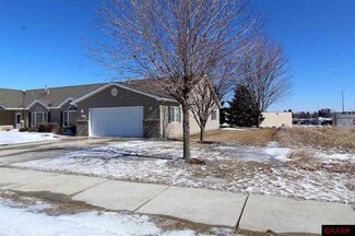 2023 Meyer Dr, New Ulm, MN 56073