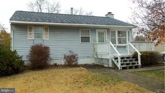 2920 Delaware Ave, Halethorpe, MD 21227