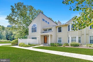 3 Huber Ct, Hightstown, NJ 08520