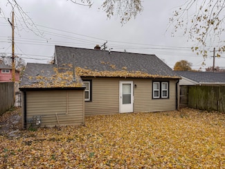 4268 N 69th St, Milwaukee, WI 53216