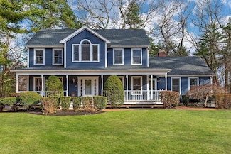 20 Oak Point, Wrentham, MA 02093