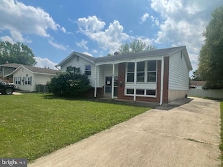 140 Spruceglen Dr, Newark, DE 19711