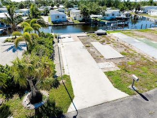 156 Serpentine Dr, Venice, FL 34285