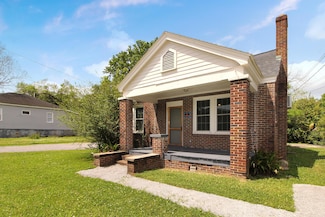 1808 Calvert St, North Charleston, SC 29405