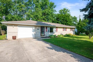 3505 N Oakwood Ave, Muncie, IN 47304