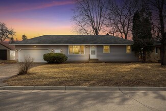 1732 Terrace Dr, Shoreview, MN 55126