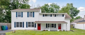 414 Delaware Ave, Croydon, PA 19021