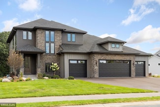 5685 Kelvin Ave N, Lake Elmo, MN 55042