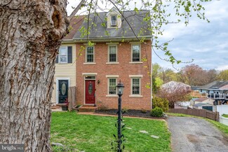 202 Fairfax Dr, Lancaster, PA 17603