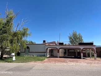 5862 Oleaster Dr, El Paso, TX 79932