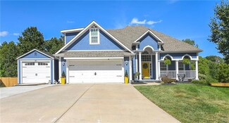 4913 S Necessary Ct, Blue Springs, MO 64015